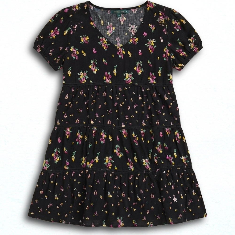 Wild Fable Black Floral Tiered Babydoll Dress V-Neck Short Sleeve Boho Medium